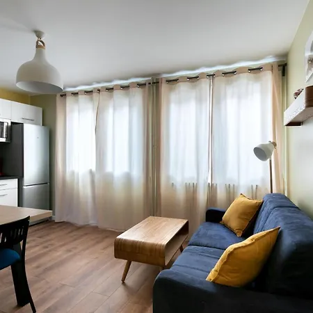 Cosy Feng Shui 4 Personnes Centre-ville Bed & Breakfast